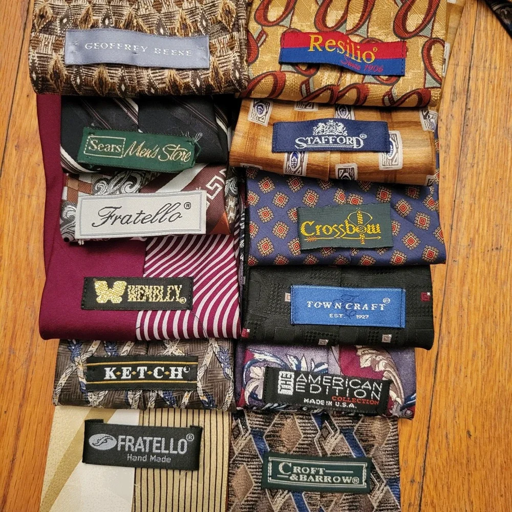 12 Necktie Lot Bundle Multicolor Silk Geometric Paisley Crafting Preppy Academia